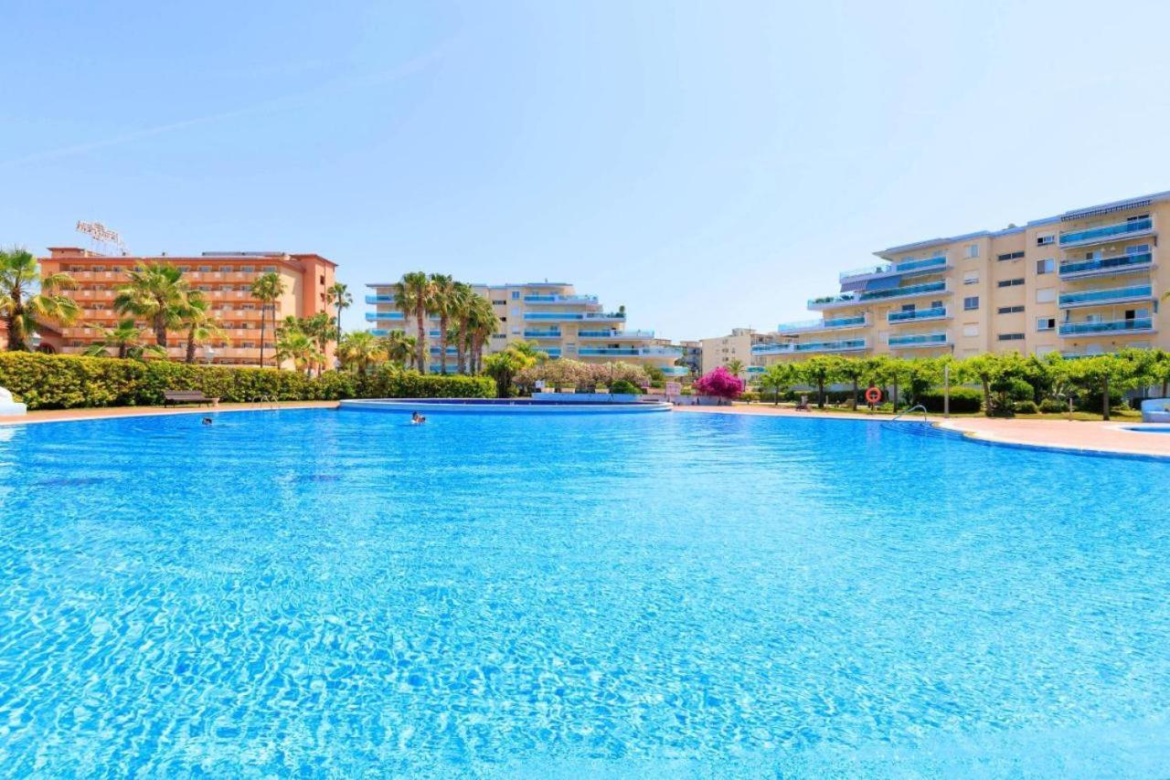 Apartbeach Los Juncos Residencial Piscinas Y Petanca لا بينيذا المظهر الخارجي الصورة